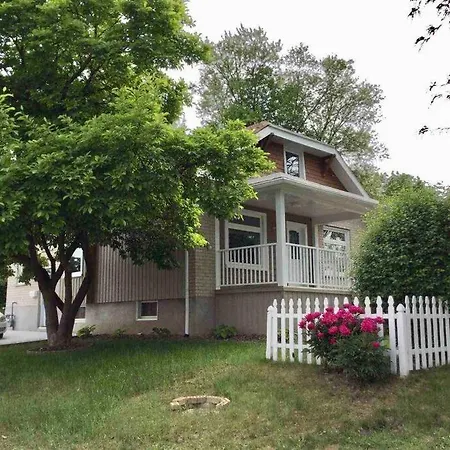 New & Cozy Niagara Getaway. 7 Mins From The Falls Exterior photo